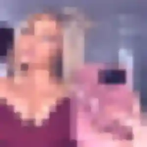 Photo privée de Louna, 21 ans à Ollioules - rencontre coquine