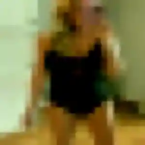 Vanessa, 28 ans, en ligne à Othis pour une rencontre coquine