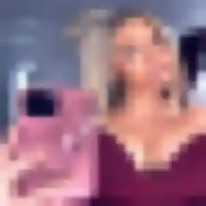 Photo de Marie-Helene à Pézenas (26 ans) - rencontre adulte gratuit