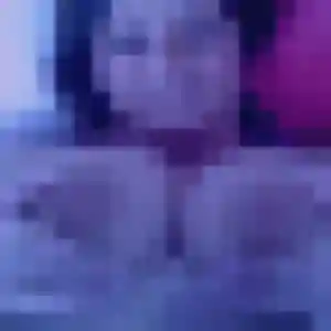 Melodie, 21 ans, connectée à Ploemeur pour une rencontre coquine