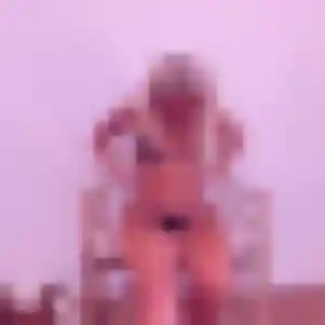 Eglantine, 22 ans, connectée à Plougastel-Daoulas pour une rencontre coquine
