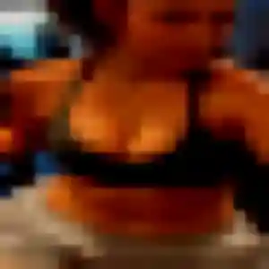 Photo de Marie-Therese à Riom (21 ans) - rencontre adulte sans inscription