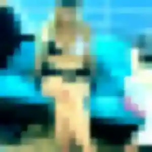 Rejoins Estee, 34 ans à Roquevaire gratuitement