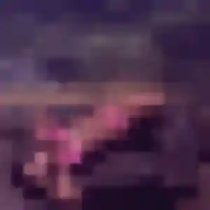 Contacte Lucienne, 21 ans à Roussillon en privé