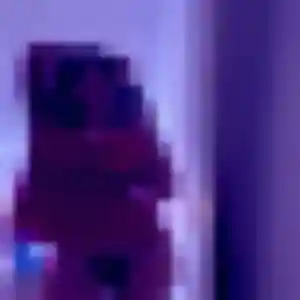 Photo privée de Emmanuelle, 36 ans à Saint-Clément-de-Rivière - rencontre coquine