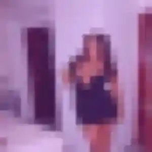 Jolie Louna, 35 ans à Saint-Cloud - voir sa photo