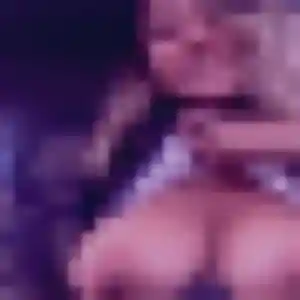 rencontre adulte à Saint-Cyr-sur-Mer : photo de Valentina, 32 ans - sans engagement