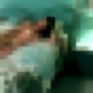 Amel, 20 ans, connectée à Saint-Fargeau-Ponthierry pour un rencontre adulte