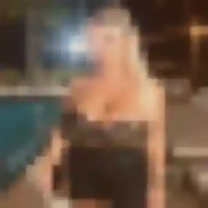 Photo de Rose-Marie à Saint-Gilles (34 ans) - rencontre adulte discret