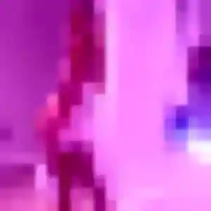 Photo privée de Louisa, 39 ans à Saint-Julien-les-Villas - rencontre coquine