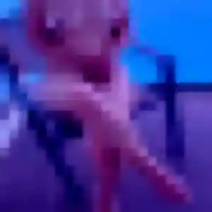 Fiona, 19 ans, cherche un rencontre adulte à Saint-Maixent-l'École