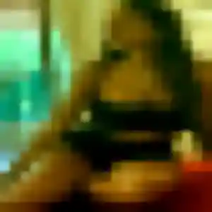 Photo exclusive de Rosalie, 19 ans à Saint-Pierre-du-Mont - rencontre coquine