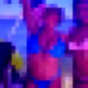 Delphine, 44 ans, connectée à Sainte-Sigolène pour une rencontre coquine