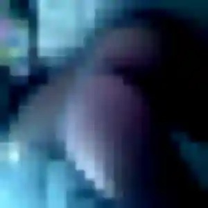 Photo sexy de Celine, 20 ans à Saintes - plan discret