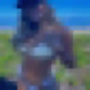 Violette, femme de 19 ans veut rencontre adulte à Sallanches