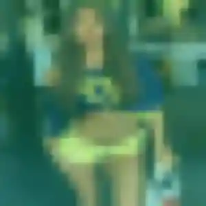 Charmante Estee, 28 ans à Sanary-sur-Mer - voir sa photo
