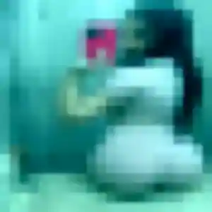 Wahiba de Six-Fours-les-Plages, 21 ans - rencontre adulte discret