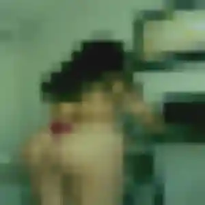 Profil de Nina à Solliès-Toucas (28 ans) - rencontre adulte gratuit