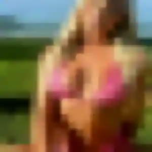 Dina (33 ans) à Taverny cherche un rencontre adulte aujourd'hui