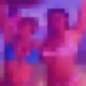 Judith, 21 ans, connectée à Thiais pour un rencontre adulte