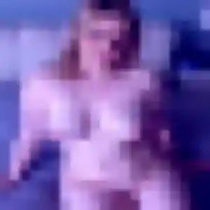 Elvire, 34 ans, en ligne à Tinqueux pour un rencontre adulte