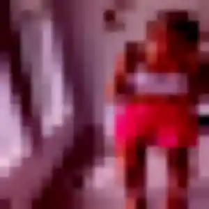 Emeraude, 21 ans, connectée à Tonnay-Charente pour une rencontre coquine
