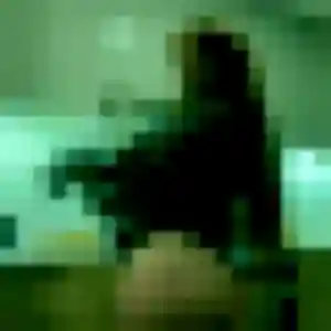 Photo de Marie-Louise à Trans-en-Provence (19 ans) - rencontre adulte anonyme