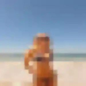Louna, 29 ans, connectée à Trets pour une rencontre coquine