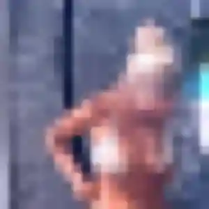 Photo de Noemie à Trith-Saint-Léger (21 ans) - rencontre adulte sans inscription