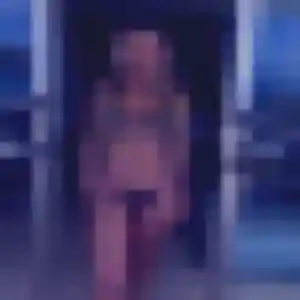 Photo de Cecile à Ugine (24 ans) - rencontre adulte discret