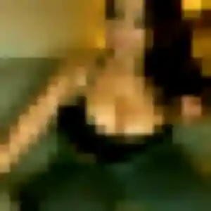 Contacte Maud, 24 ans à Vaires-sur-Marne gratuitement