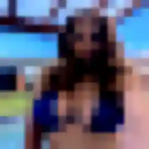 Emeraude (23 ans) à Val de Briey propose un rencontre adulte maintenant