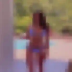 Fleur, femme de 22 ans cherche rencontre adulte à Val de Briey