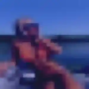 Lena, 21 ans, en ligne à Veigné pour un rencontre adulte