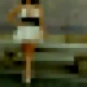 Contacte Josephine, 23 ans à Velaux en privé