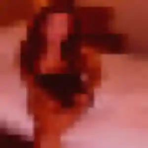 Meriem, 30 ans, en ligne à Vernaison pour un rencontre adulte