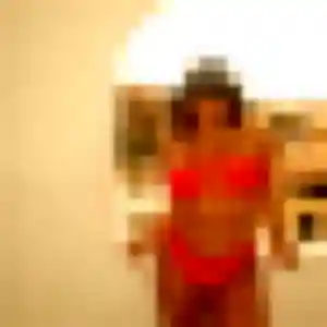 Olympe, 30 ans, disponible à Villefontaine pour une rencontre coquine