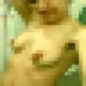 Noemie de Villeneuve-Tolosane, 33 ans - rencontre adulte discret
