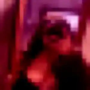 Charmante Olympe, 19 ans à Villenoy - découvrir son profil