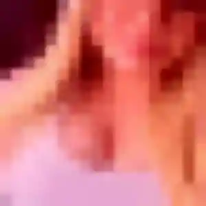 Photo de Laura à Villepreux (24 ans) - rencontre adulte sans inscription